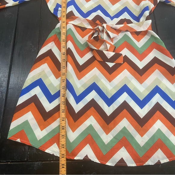 UMGEE Womens Size Medium Boho Geometric Print Dress Tie Waist Split Sleeves - Picture 6 of 6